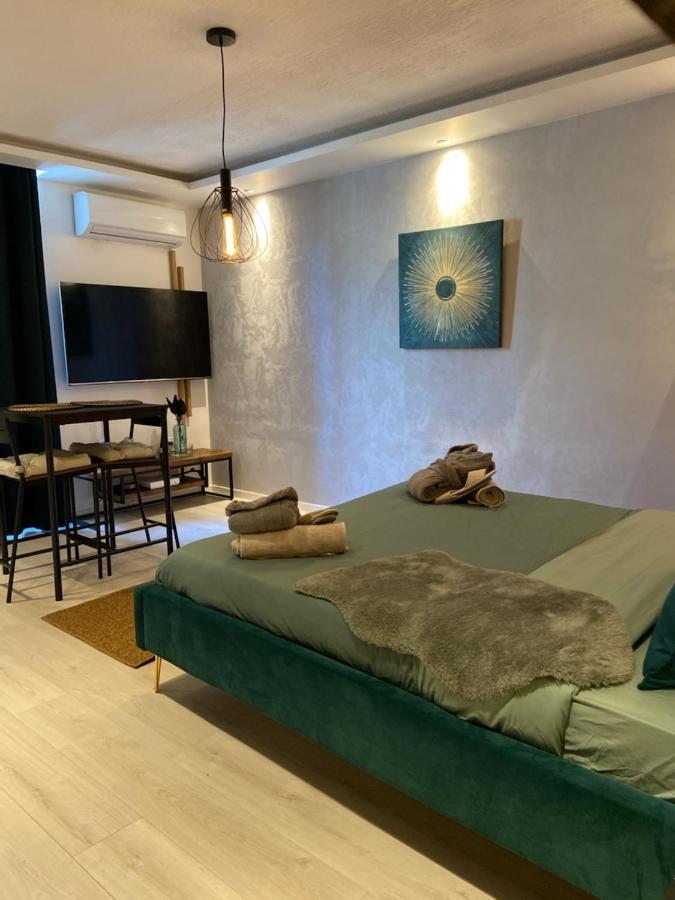 אביניון Appartement La Splenzia Spa Jacuzzi Wifi Clim מראה חיצוני תמונה