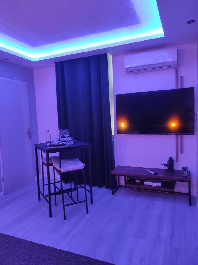 אביניון Appartement La Splenzia Spa Jacuzzi Wifi Clim מראה חיצוני תמונה